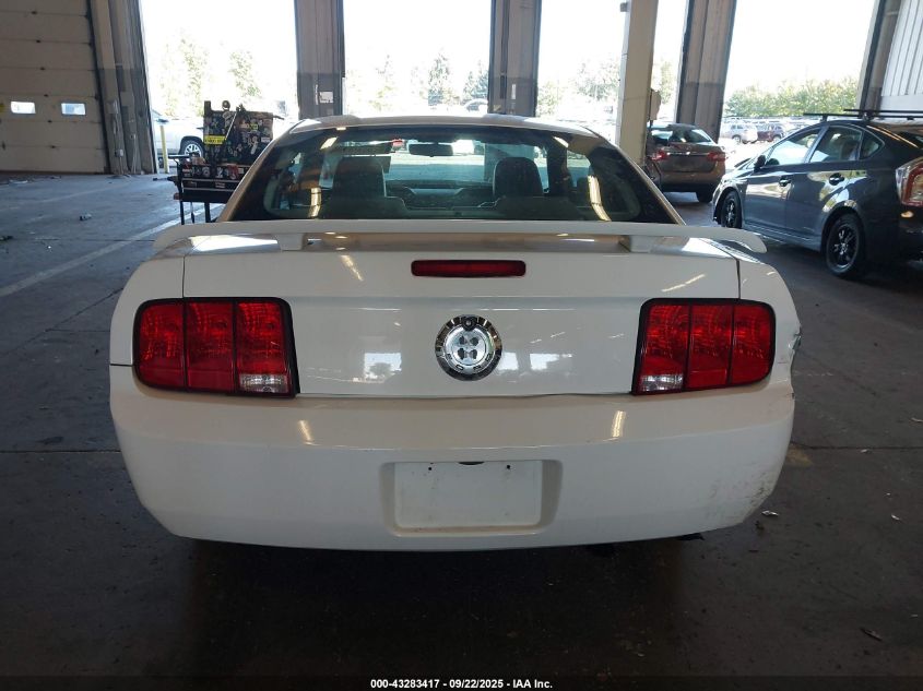 2005 Ford Mustang V6 Deluxe/V6 Premium VIN: 1ZVFT80N455155881 Lot: 43283417