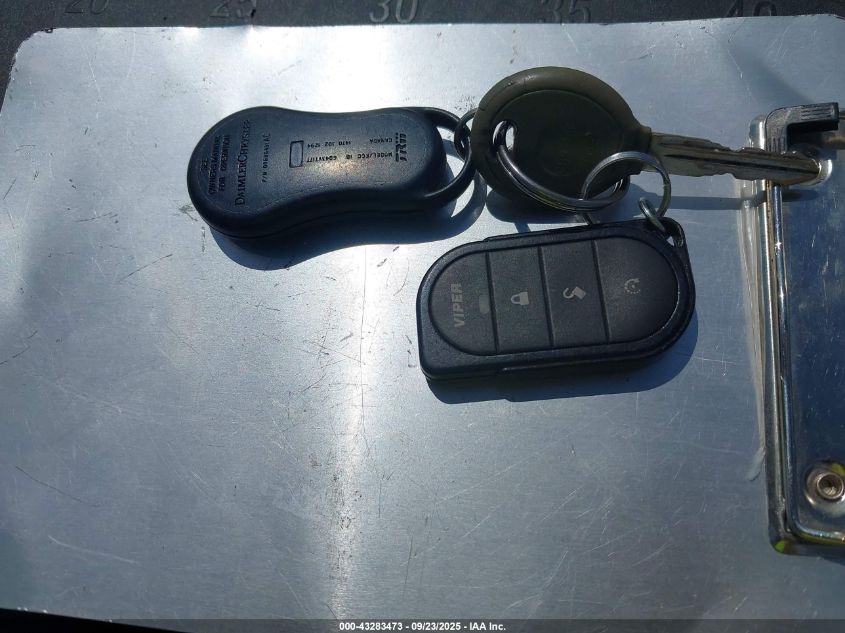 2004 Jeep Grand Cherokee Laredo VIN: 1J4GX48S84C284581 Lot: 43283473