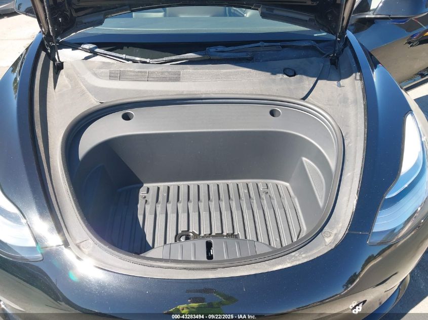 2022 Tesla Model 3 Long Range Dual Motor All-Wheel Drive VIN: 5YJ3E1EB9NF297289 Lot: 43283494