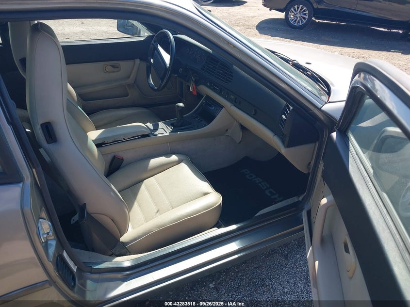 WP0AA0946GN454130 1986 PORSCHE 944 photo no. 5
