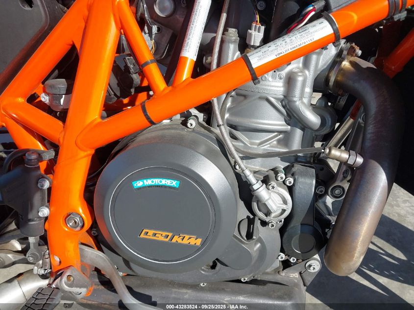 2014 Ktm 690 Duke VIN: VBKLDT406EM761157 Lot: 43283524