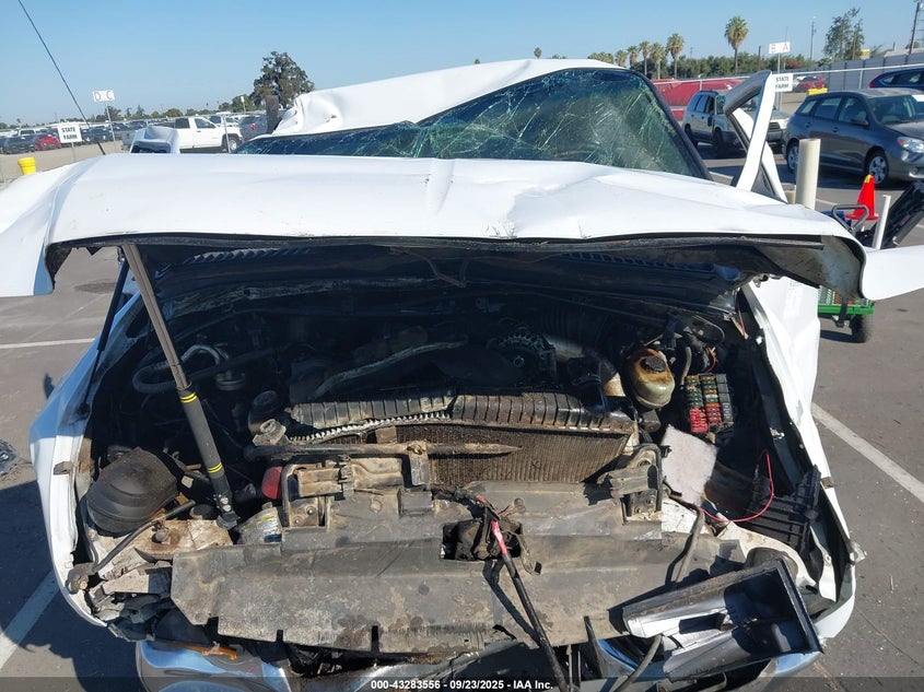 1999 Ford F-350 Lariat/Xl/Xlt VIN: 1FTSF31F6XEB27487 Lot: 43283556