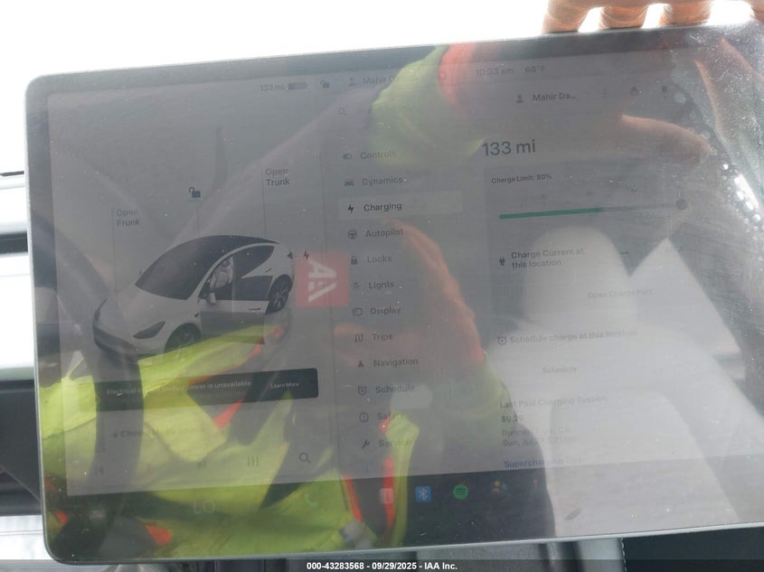 2023 Tesla Model Y Awd/Long Range Dual Motor All-Wheel Drive VIN: 7SAYGDEE7PF633166 Lot: 43283568