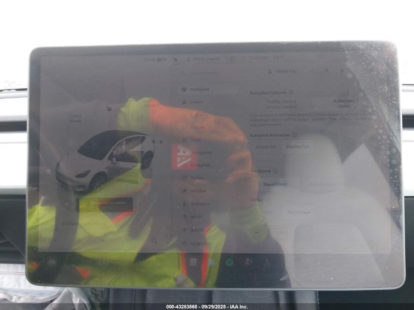 2023 Tesla Model Y Awd/Long Range Dual Motor All-Wheel Drive VIN: 7SAYGDEE7PF633166 Lot: 43283568