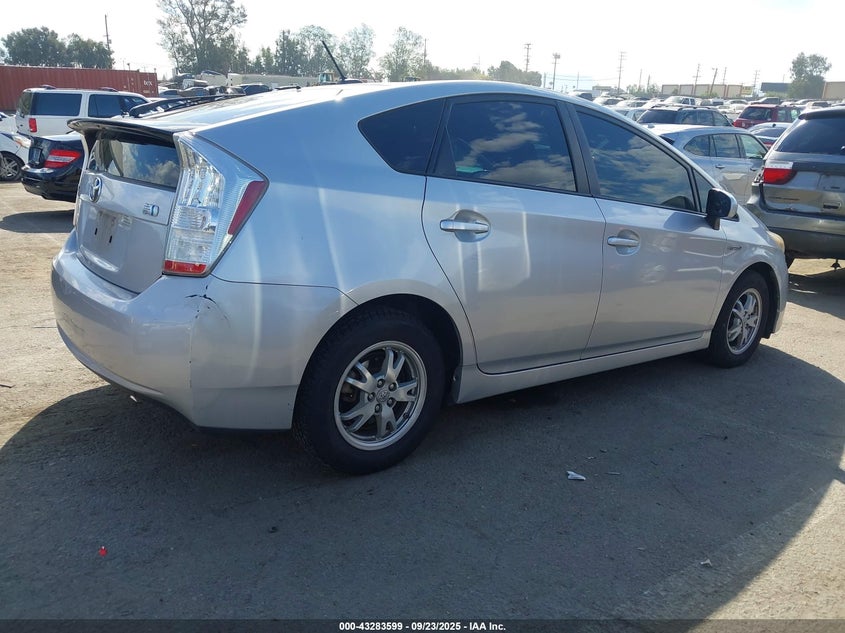 JTDKN3DU0A0128975 2010 TOYOTA PRIUS photo no. 4