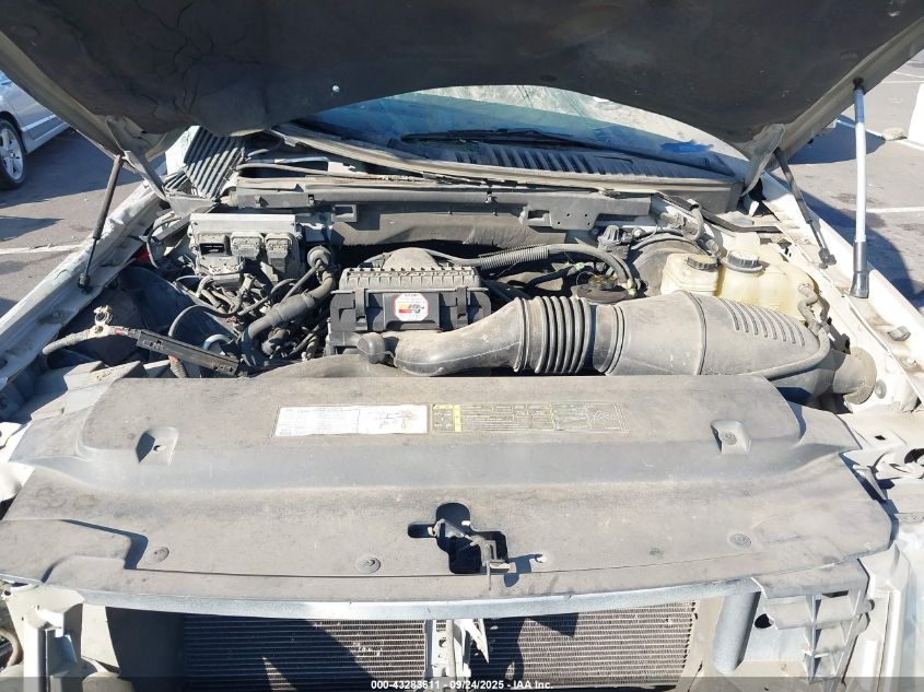 2005 Ford Expedition Nbx/Xlt VIN: 1FMPU16555LA51717 Lot: 43283611