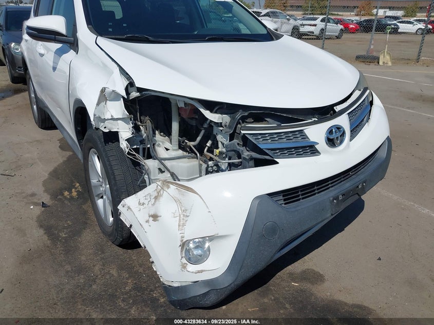 2014 TOYOTA RAV4 XLE - 2T3WFREVXEW124720