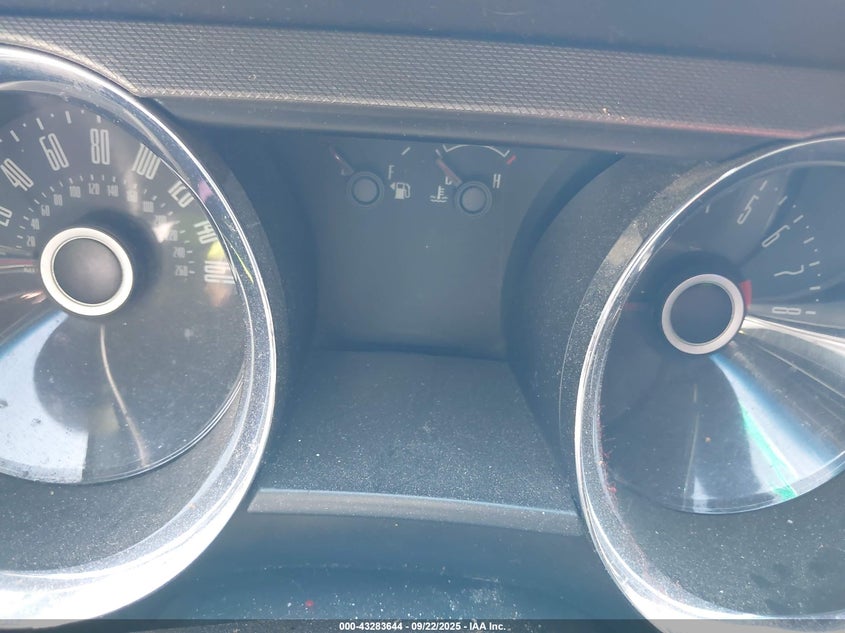 2014 Ford Mustang V6 VIN: 1ZVBP8AM0E5258921 Lot: 43283644