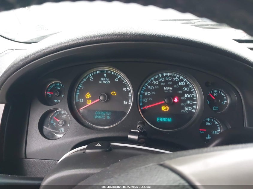 2008 GMC Yukon Denali VIN: 1GKEC638X8J158485 Lot: 43283682