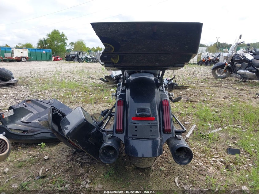 2022 HARLEY-DAVIDSON FLHXSE - 1HD1PXL10NB951449