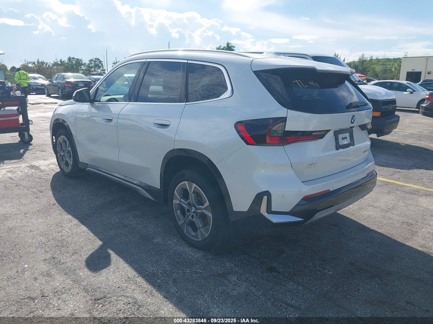 VIN WBX73EF05S5223119 2025 BMW X1 XDRIVE28I