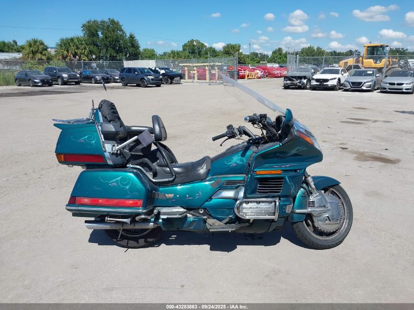 1995 Honda Gl1500 A/2 VIN: 1HFSC2207SA702229 Lot: 43283863