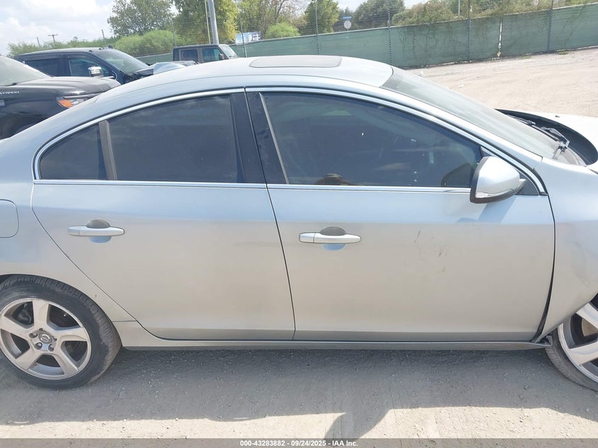 2013 Volvo S60 T5/T5 Platinum/T5 Premier/T5 Premier Plus VIN: YV1612FS0D2231027 Lot: 43283882