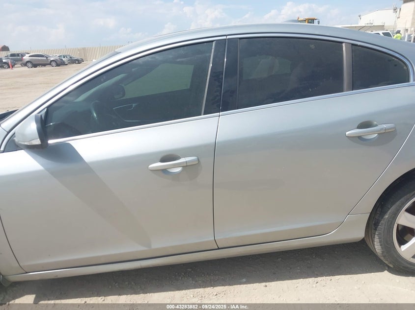 2013 Volvo S60 T5/T5 Platinum/T5 Premier/T5 Premier Plus VIN: YV1612FS0D2231027 Lot: 43283882