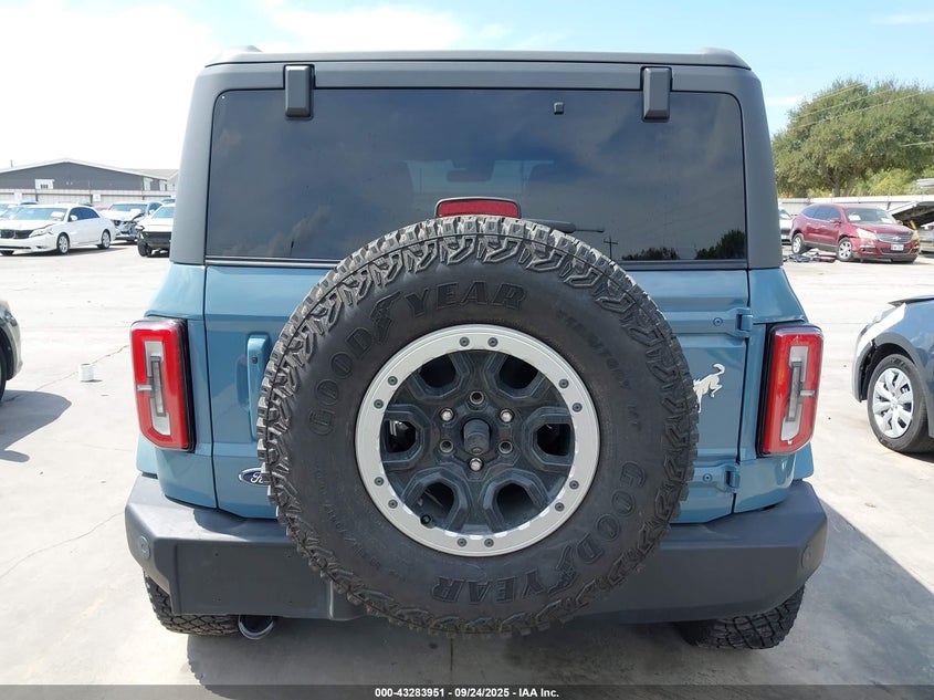 2022 Ford Bronco Outer Banks VIN: 1FMDE5DH3NLB32915 Lot: 43283951