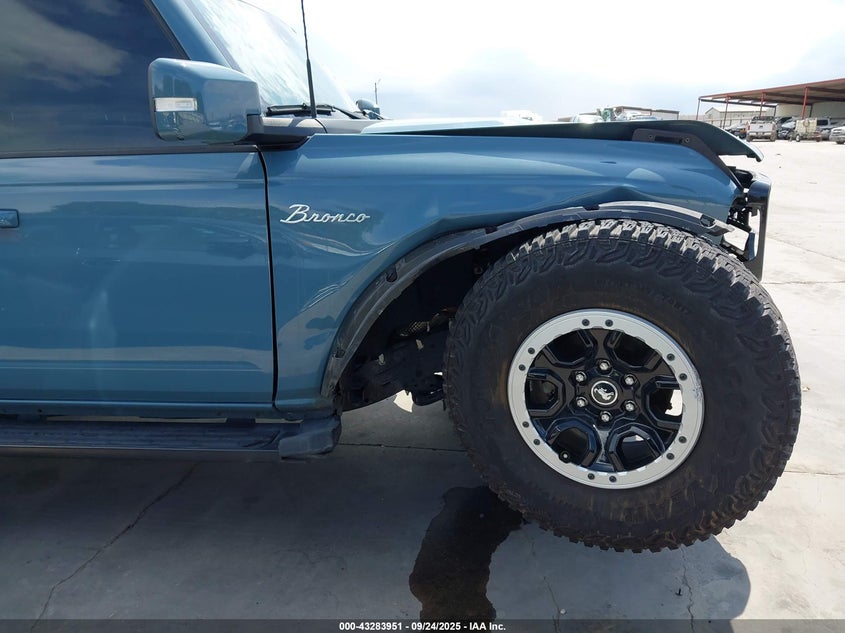 2022 Ford Bronco Outer Banks VIN: 1FMDE5DH3NLB32915 Lot: 43283951