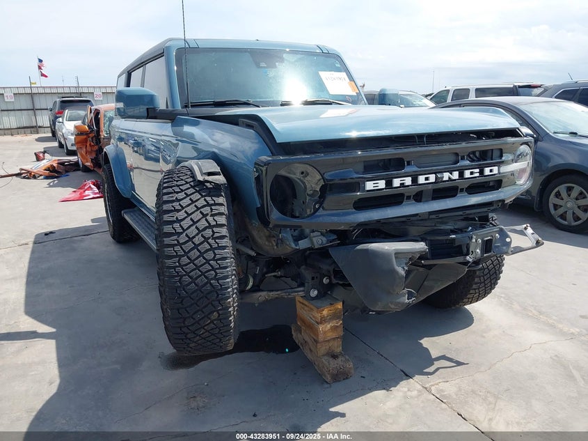 2022 Ford Bronco Outer Banks VIN: 1FMDE5DH3NLB32915 Lot: 43283951