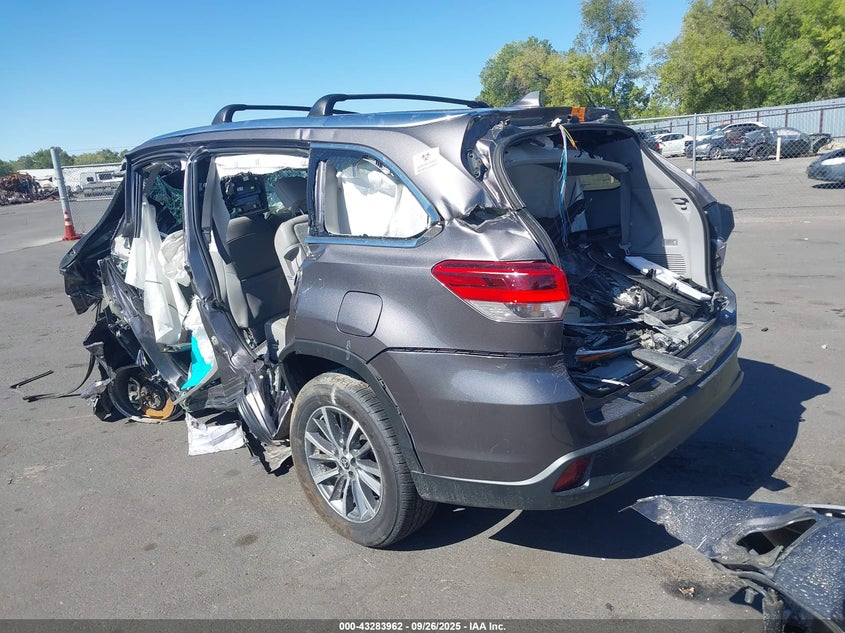 2019 Toyota Highlander Xle