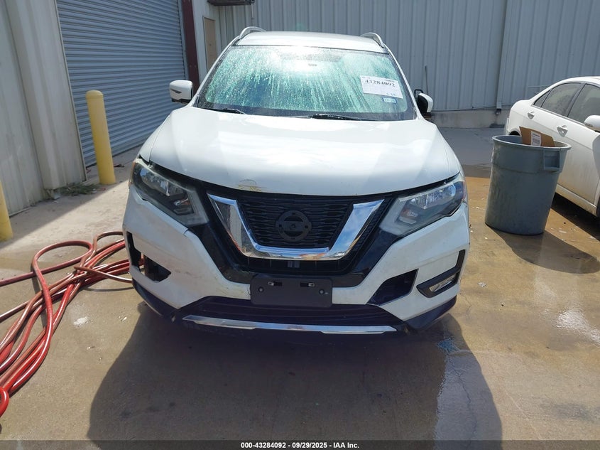 2017 NISSAN ROGUE SV - 5N1AT2MV9HC800377