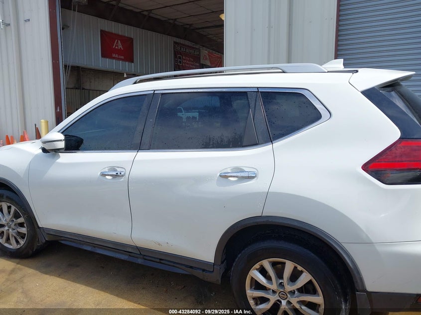 2017 NISSAN ROGUE SV - 5N1AT2MV9HC800377