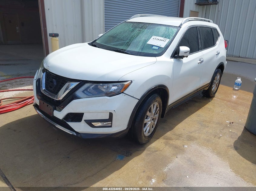 2017 NISSAN ROGUE SV - 5N1AT2MV9HC800377