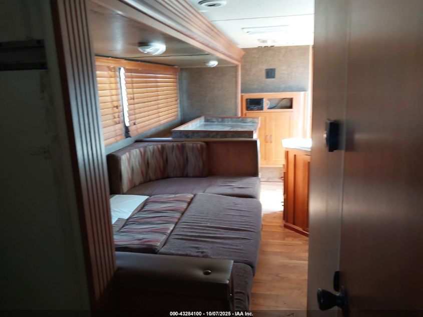 2015 Cherokee Grey Wolf VIN: 4X4TCKE20FK026342 Lot: 43284100