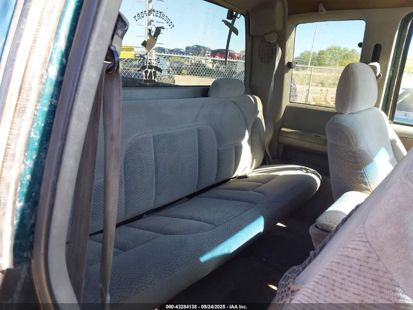 1998 GMC Sierra 1500 Sl Wideside VIN: 2GTEK19R7W1502122 Lot: 43284138