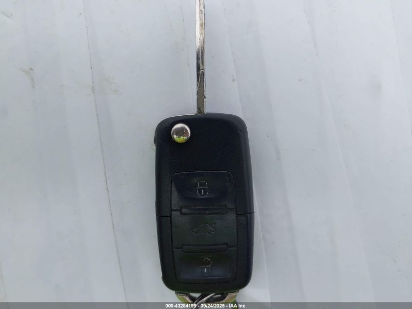 2007 Volkswagen New Beetle 2.5 VIN: 3VWSF31YX7M414792 Lot: 43284199