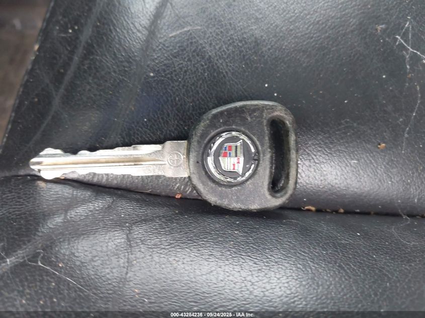 2008 Cadillac Srx V6 VIN: 1GYEE637780104123 Lot: 43284236