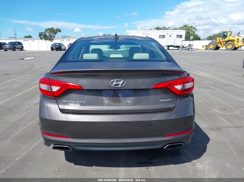 2016 HYUNDAI SONATA SPORT - 5NPE34AF2GH379880