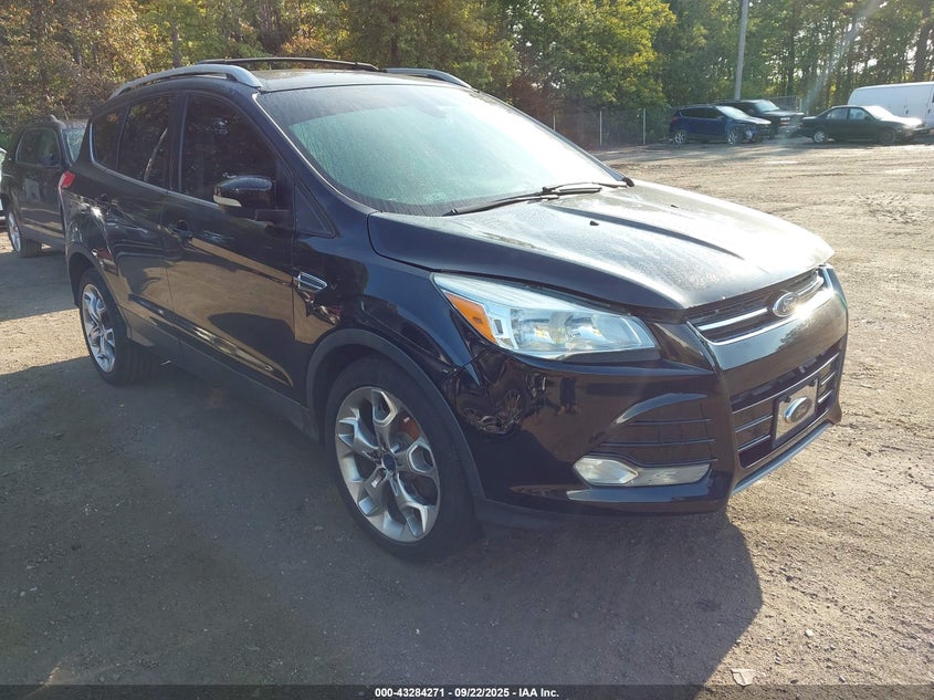 FORD ESCAPE TITANIUM