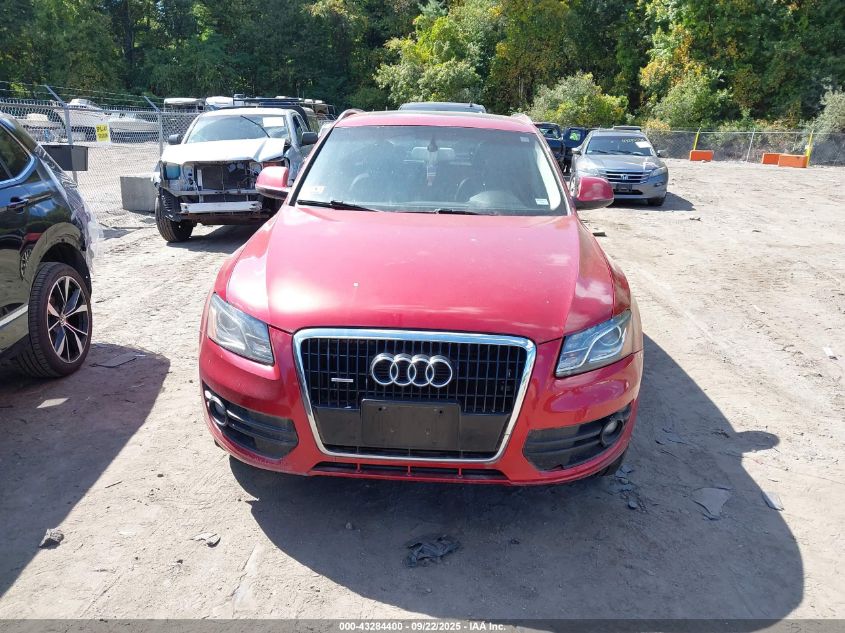 2010 Audi Q5 3.2 Premium VIN: WA1LKAFPXAA040738 Lot: 43284400