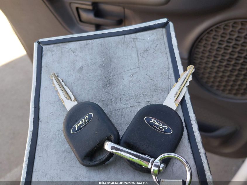 2002 Ford Explorer Sport Trac VIN: 1FMZU67E42UC61770 Lot: 43284414