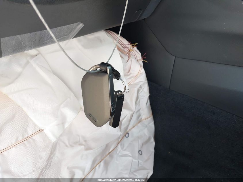 2025 Kia K5 Gt-Line VIN: KNAG64J71S5360445 Lot: 43284432