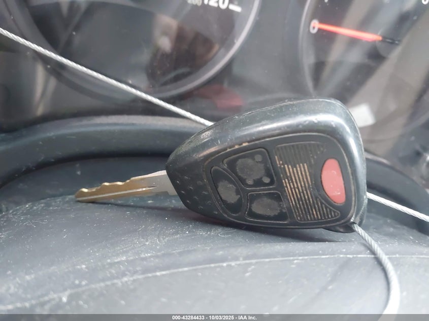 2012 Jeep Compass Latitude VIN: 1C4NJDEB1CD588704 Lot: 43284433