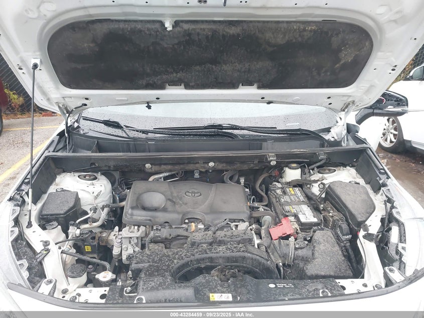 2021 TOYOTA RAV4 XLE - 2T3P1RFV5MW157706