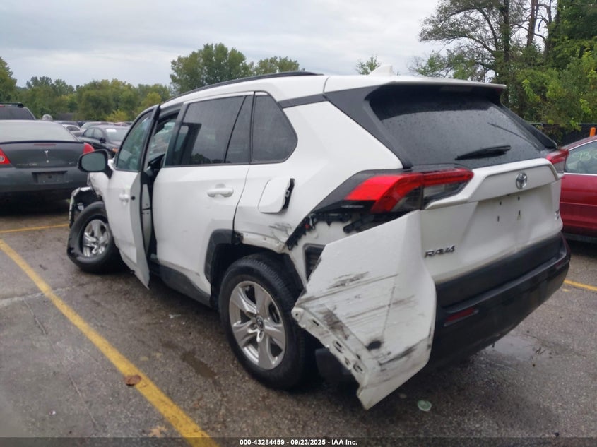 2021 TOYOTA RAV4 XLE - 2T3P1RFV5MW157706