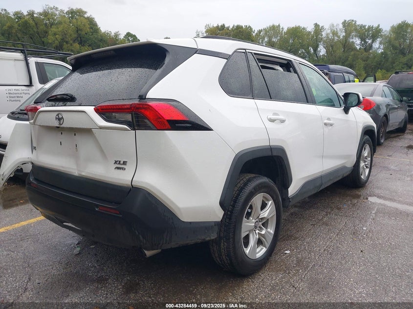 2021 TOYOTA RAV4 XLE - 2T3P1RFV5MW157706