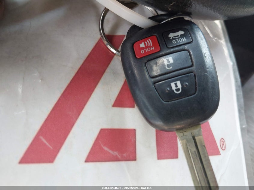 2014 Toyota Corolla Le VIN: 2T1BURHE0EC190476 Lot: 43284502