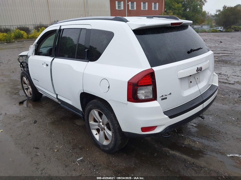 Vin: 1c4njdbb3fd240038, lot: 43779128, jeep compass sport 20153