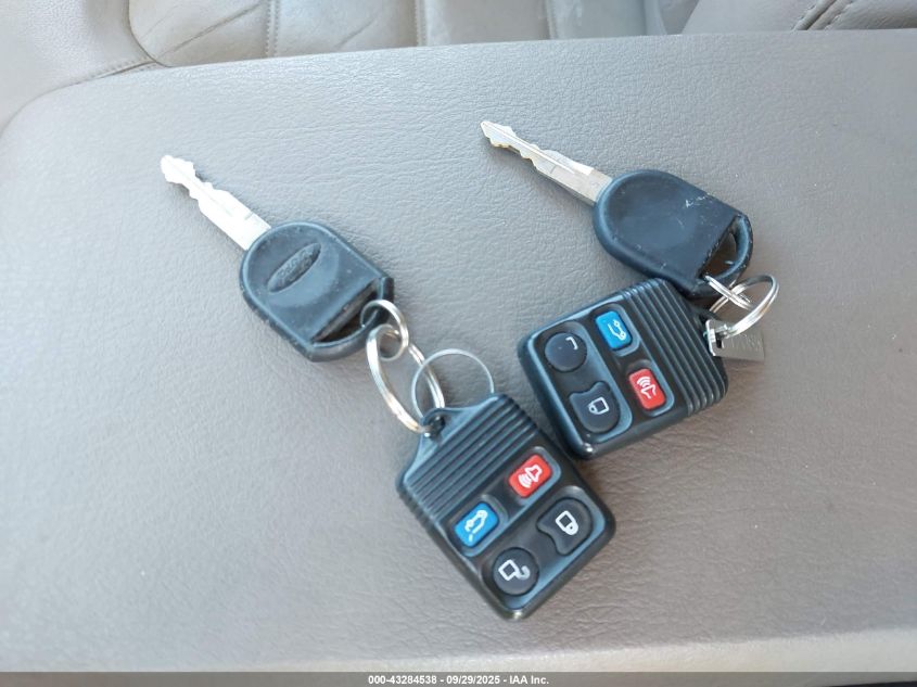 2004 Ford Explorer Nbx/Xlt VIN: 1FMZU73K24UB98219 Lot: 43284538