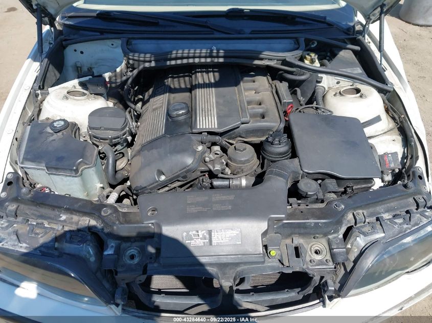 2002 BMW 325I VIN: WBAEV33412PD00325 Lot: 43284640