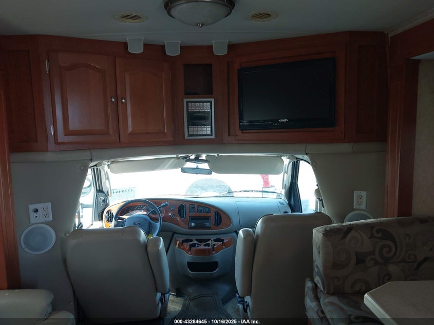 2006 Ford E-450 Cutaway VIN: 1FDXE45S36DA34898 Lot: 43284645