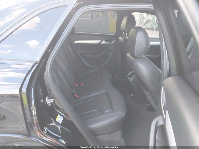 2018 Audi Q3 VIN: WA1HCCFSXJR003841 Lot: 43285013