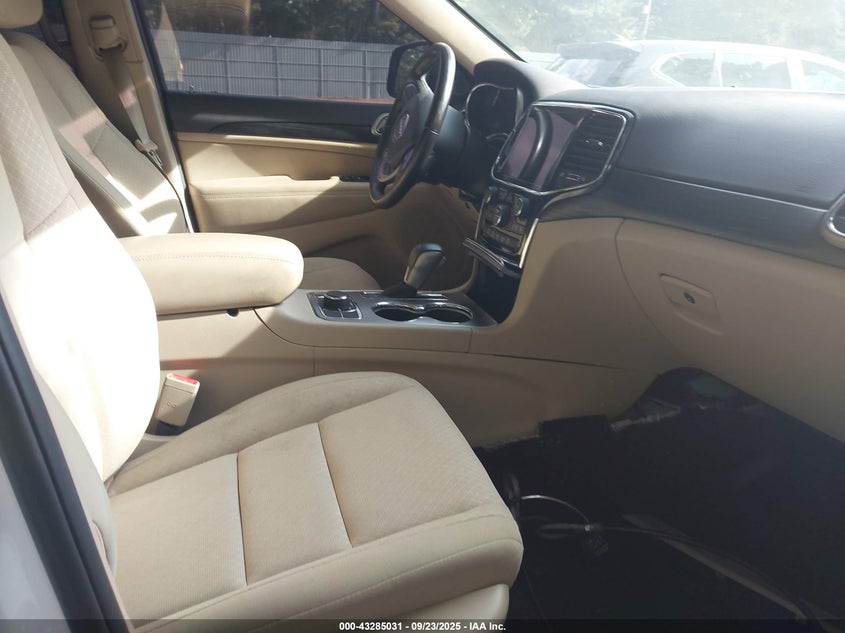 2020 JEEP GRAND CHEROKEE LAREDO E 4X4 - 1C4RJFAG9LC193951