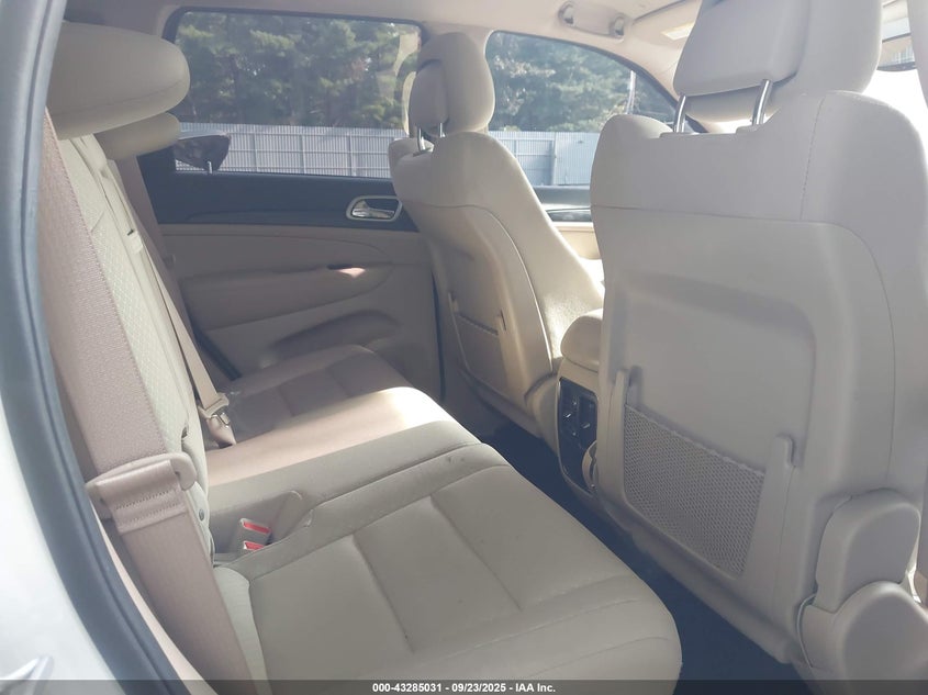 2020 JEEP GRAND CHEROKEE LAREDO E 4X4 - 1C4RJFAG9LC193951