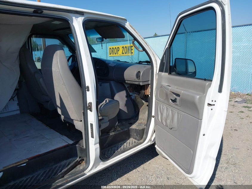 2001 FORD ECONOLINE VAN 5.4L V-8 255HP
