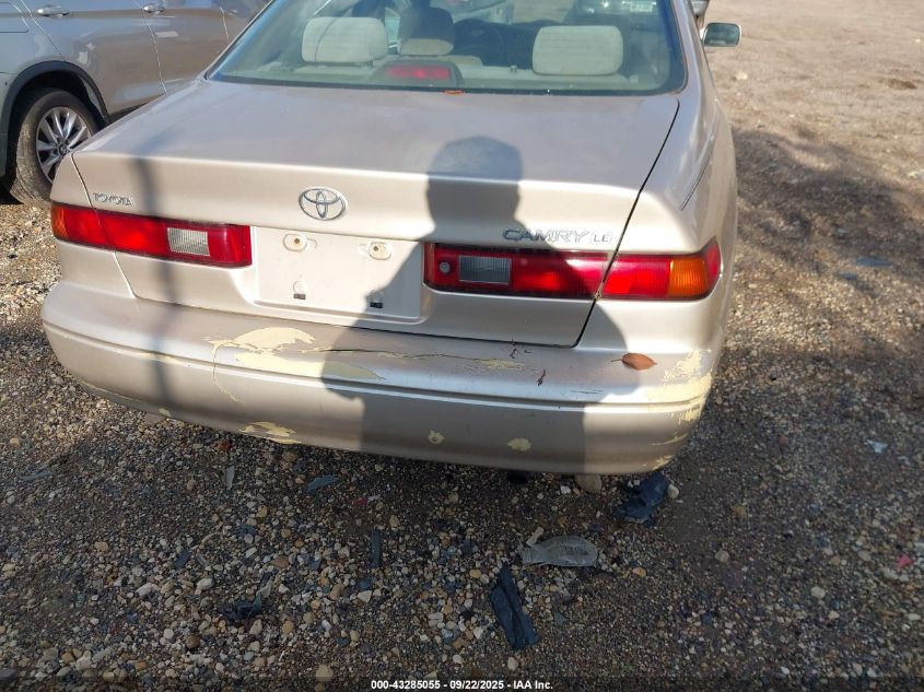 1999 Toyota Camry Le VIN: JT2BG22K0X0310067 Lot: 43285055