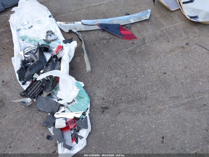 2017 Subaru Legacy 3.6R Limited VIN: 4S3BNEN67H3055852 Lot: 43285066