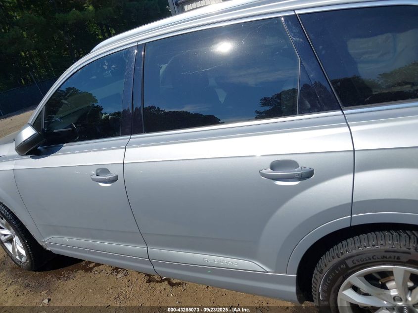 2017 Audi Q7 3.0T Premium VIN: WA1LAAF72HD019815 Lot: 43285073